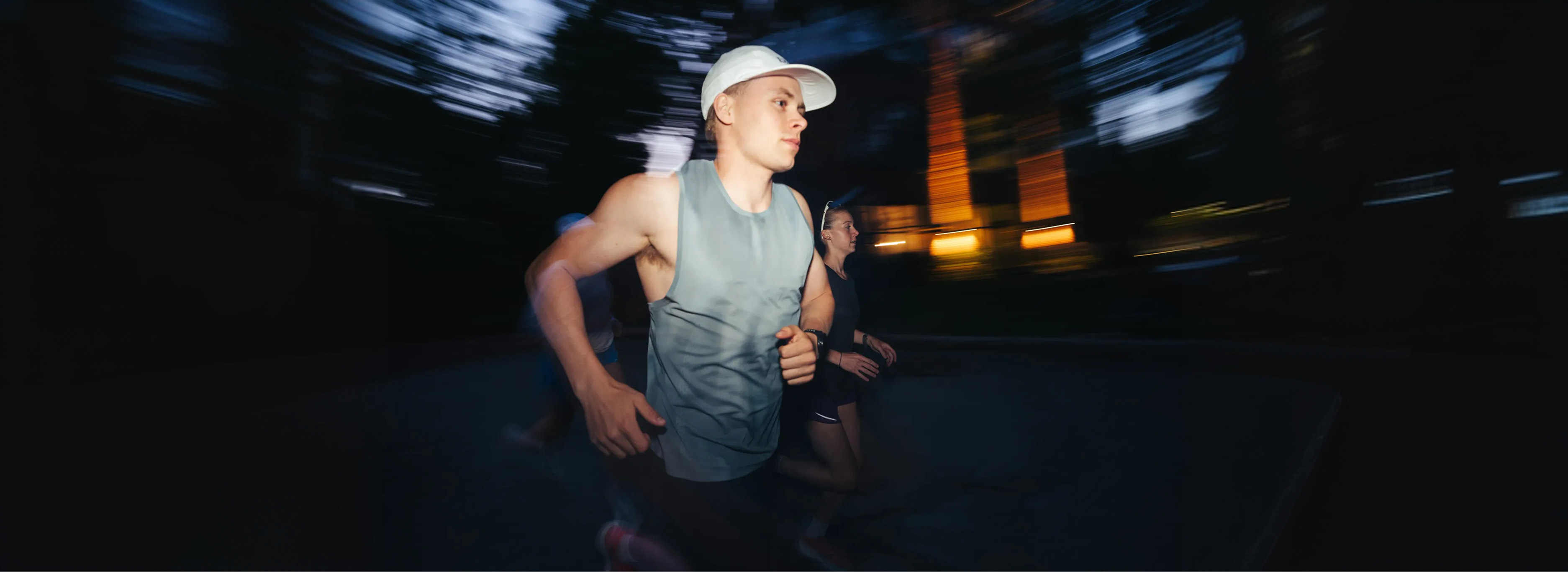 Coureurs d'endurance en entraînement, préparation marathon Eracer